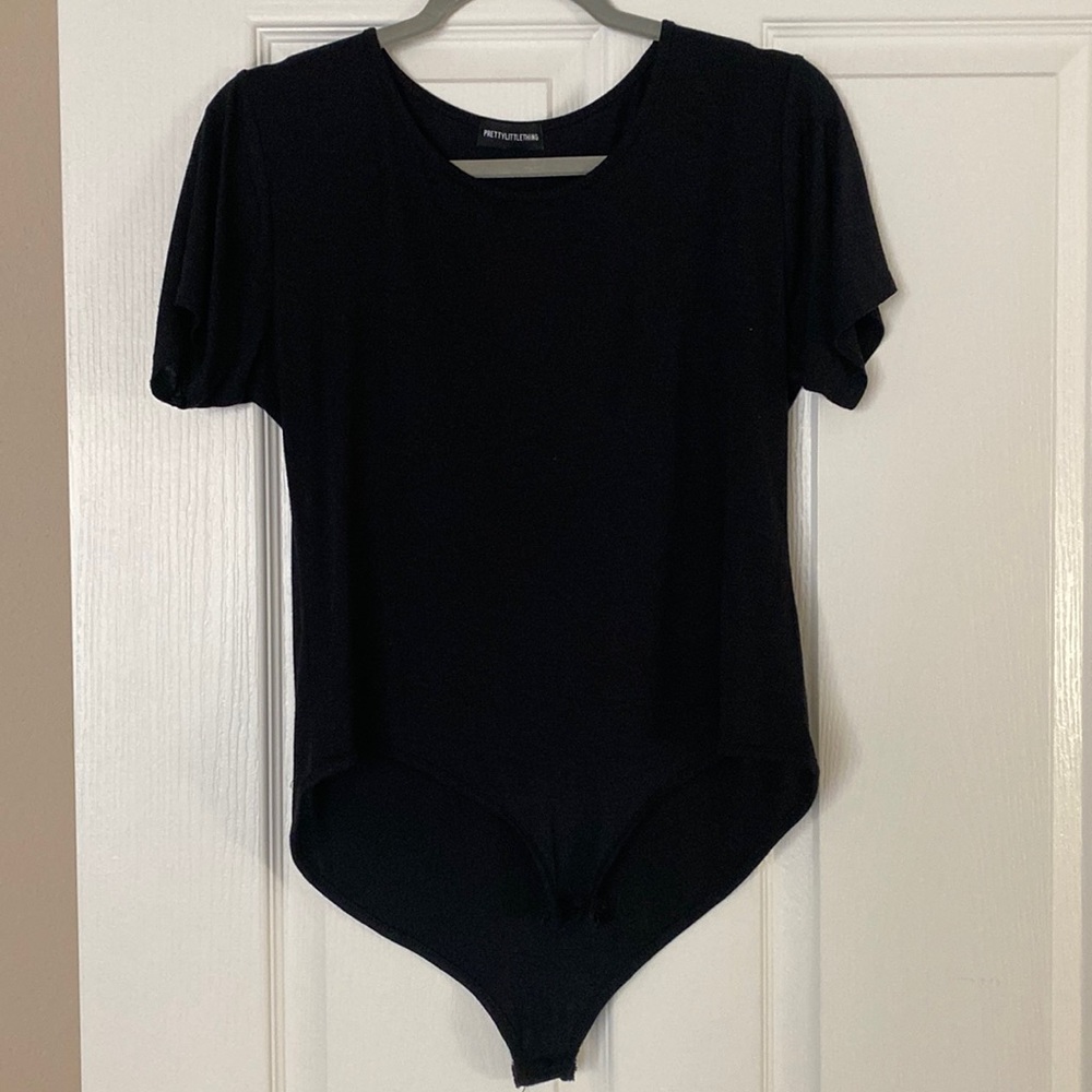 Black short sleeve body suit